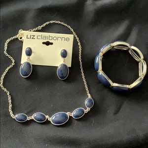 Liz Claiborne Blue Statement Jewelry set